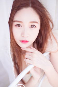 韩国女明星被潜规则