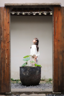 女大学按摩bd